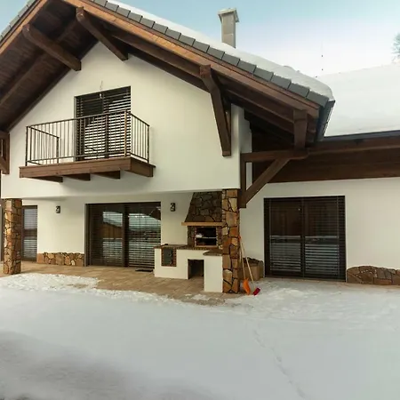 Luxury House *