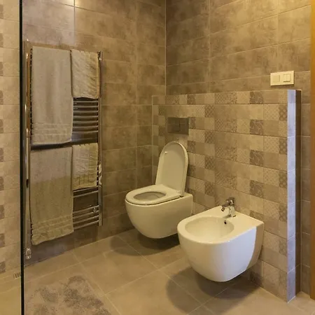 Luxury House Tale
